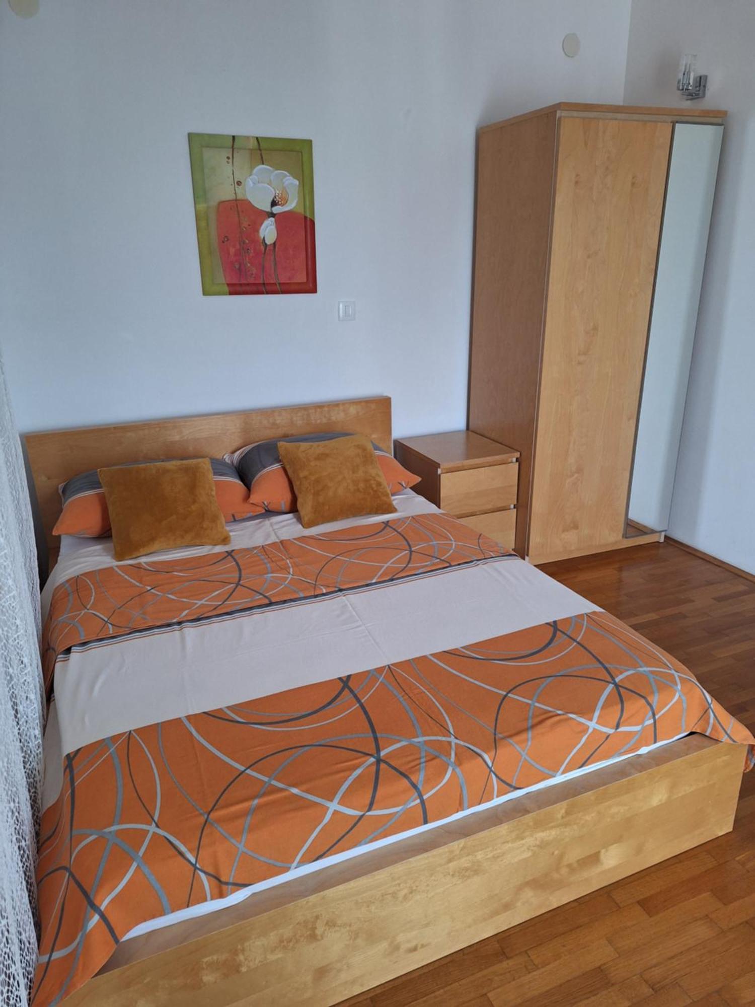 Apartments Romana Слатине Екстер'єр фото