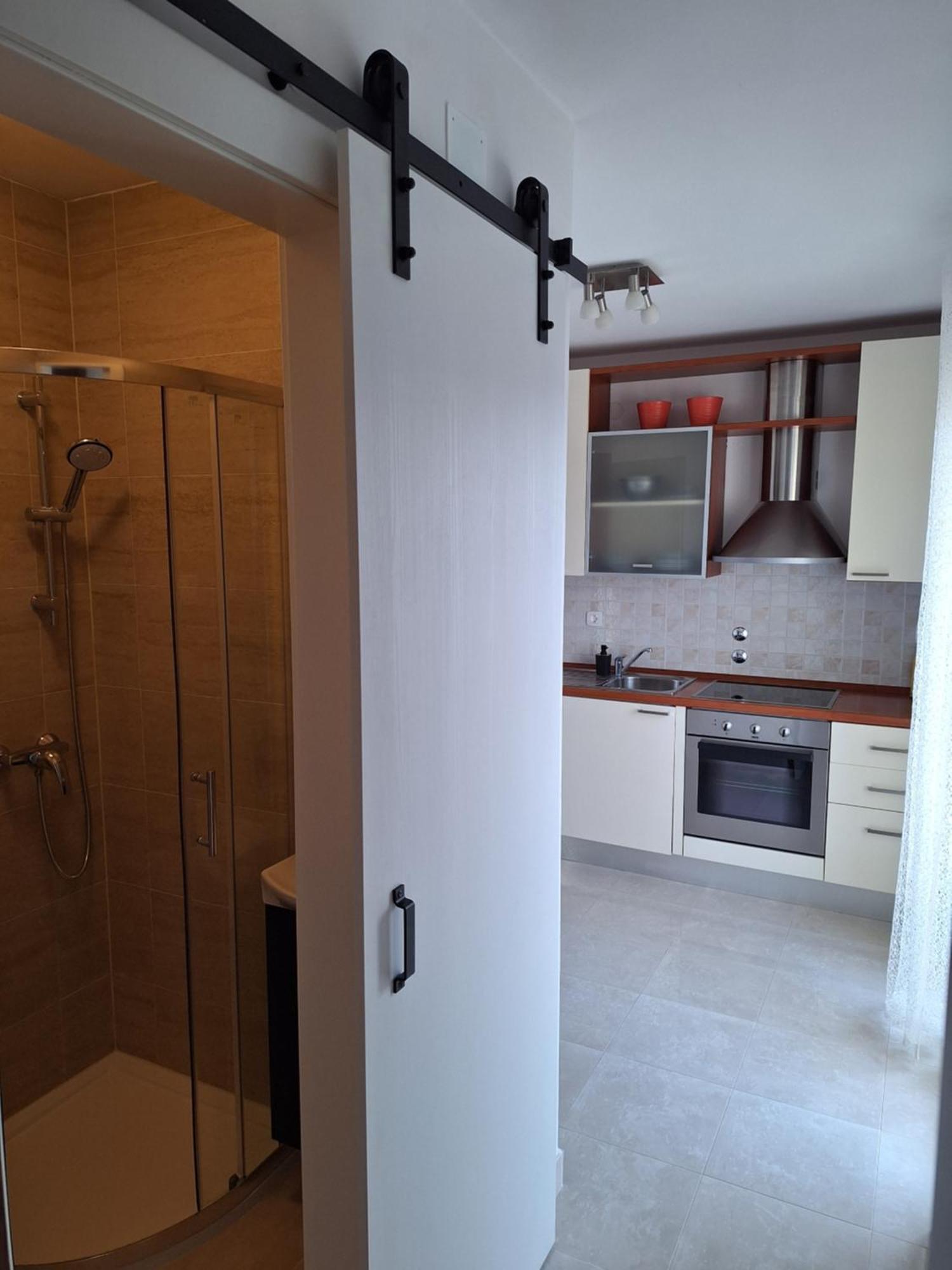 Apartments Romana Слатине Екстер'єр фото