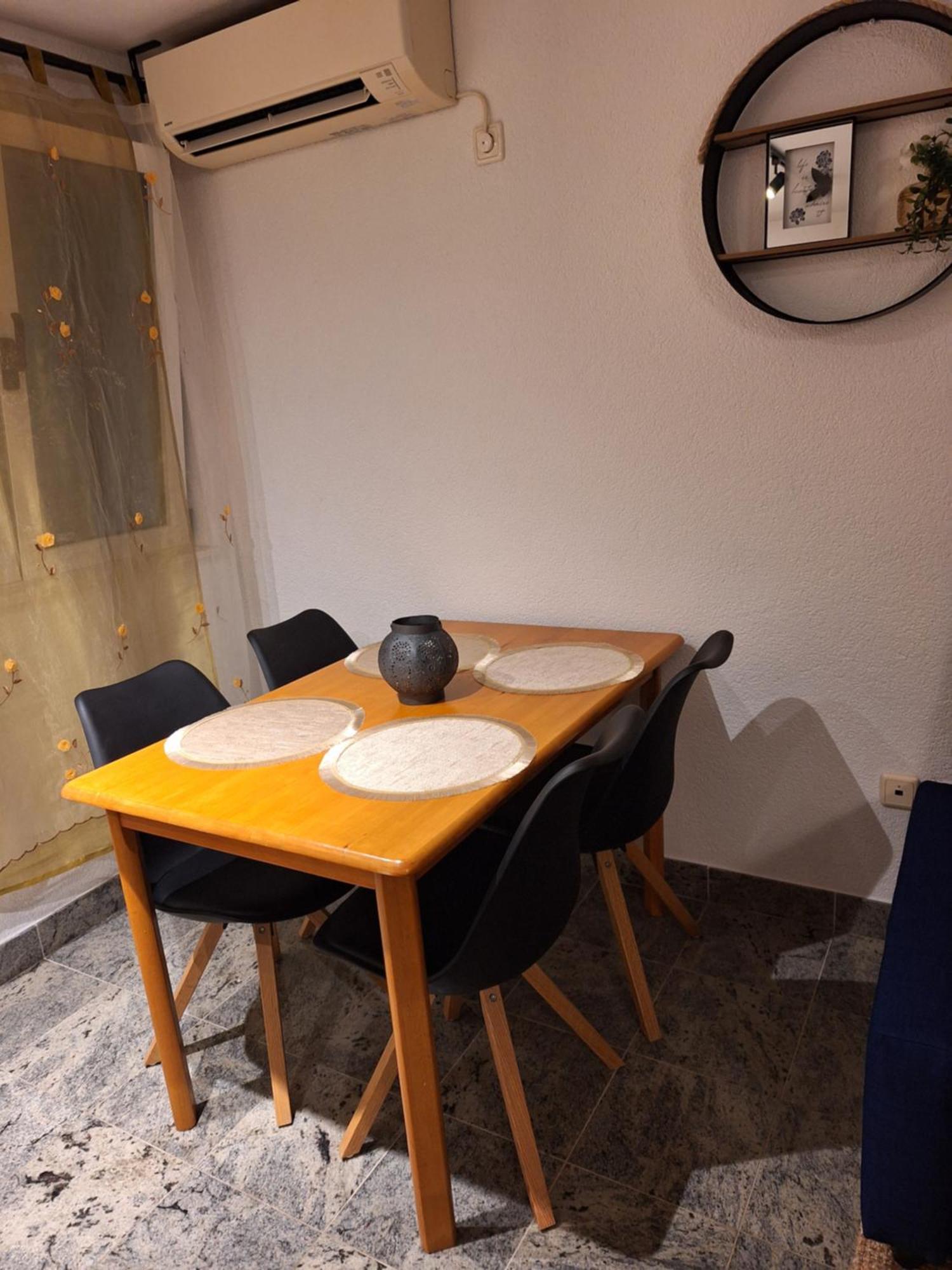 Apartments Romana Слатине Екстер'єр фото