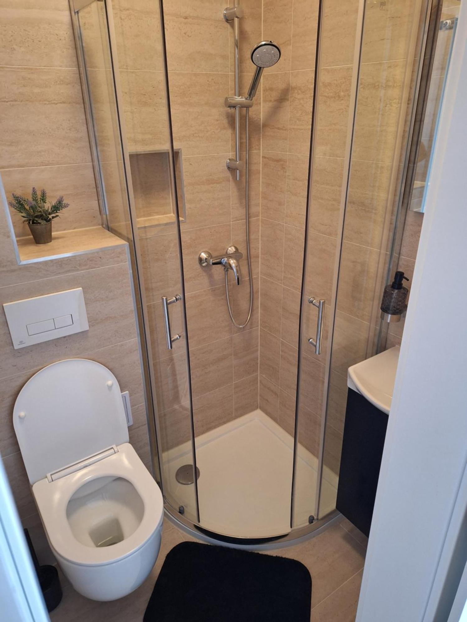 Apartments Romana Слатине Екстер'єр фото