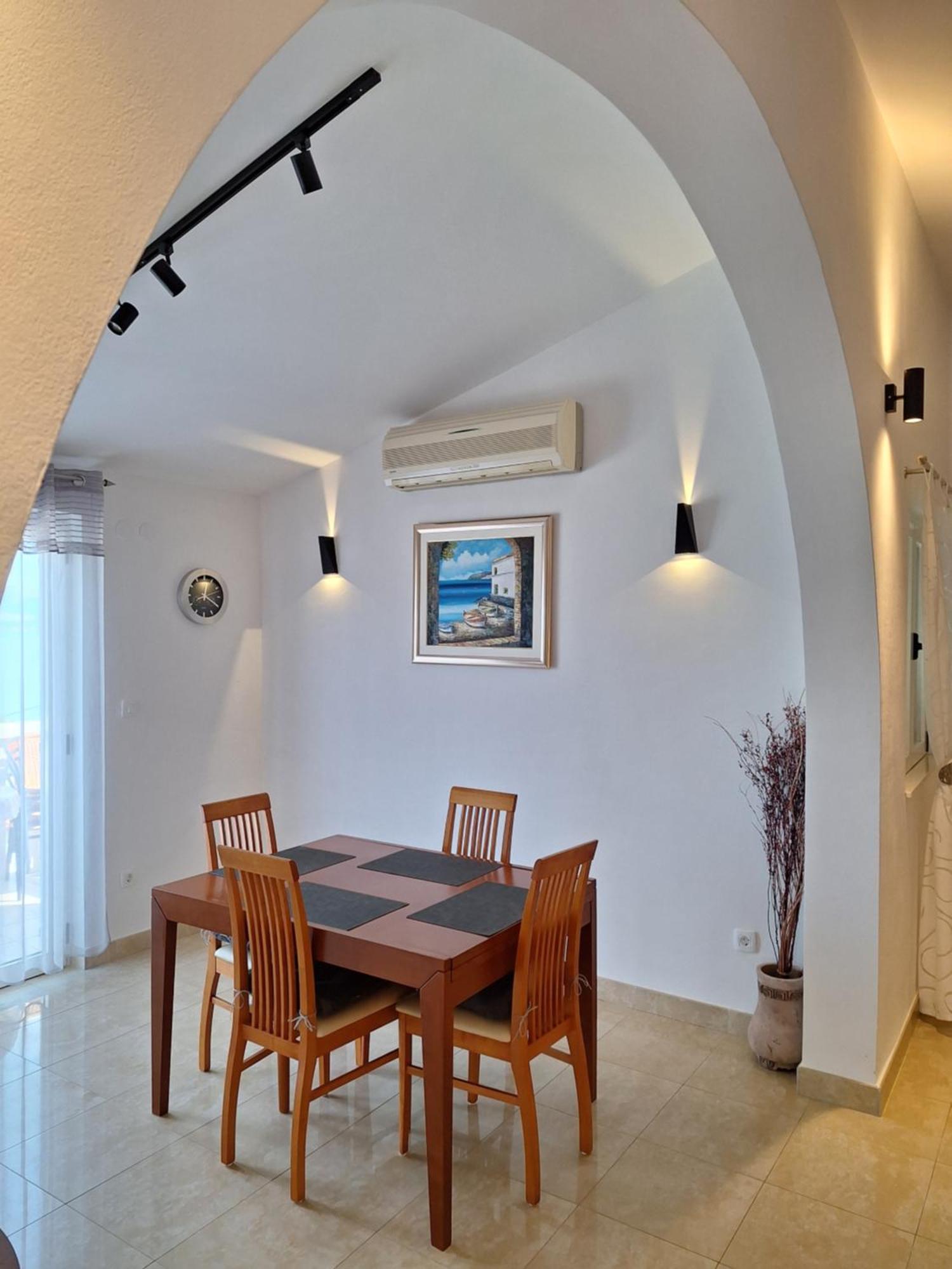 Apartments Romana Слатине Екстер'єр фото